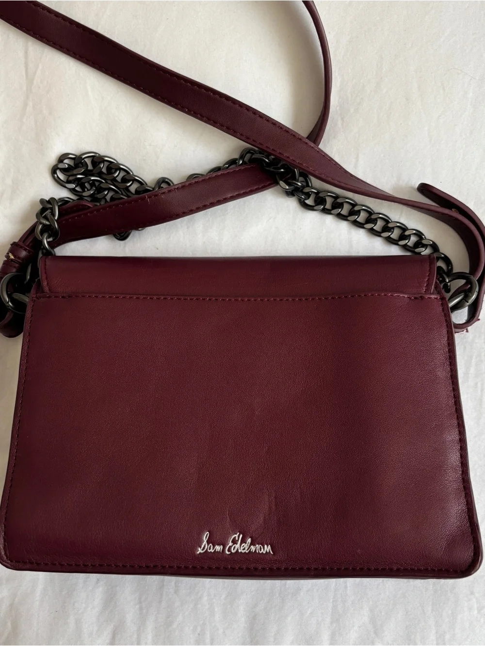 Sam Edelman compact burgundy